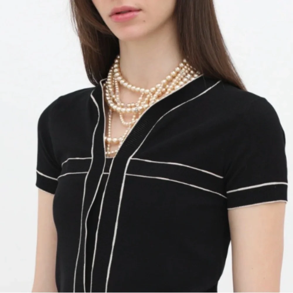Chanel top